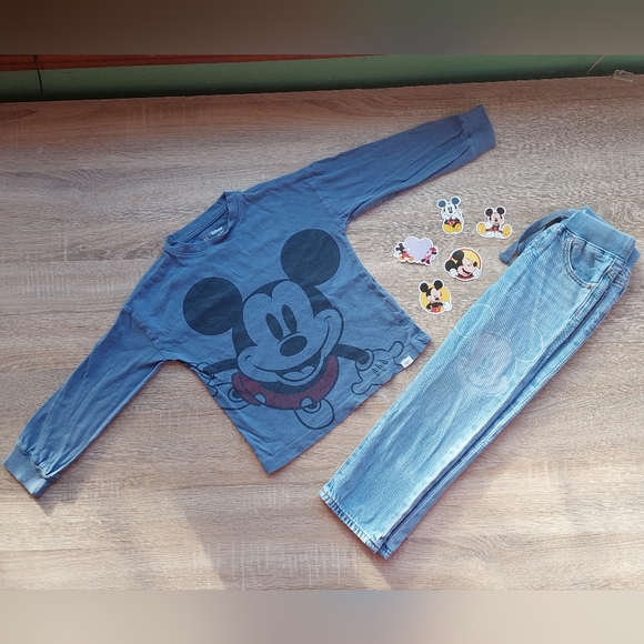 Gap Mickey outfit 5t - Picture 11 of 16